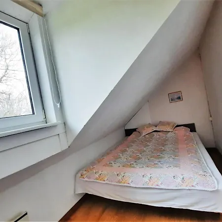 Magnushof Kulalistemaja * Suuremoisa (Laanemaa)