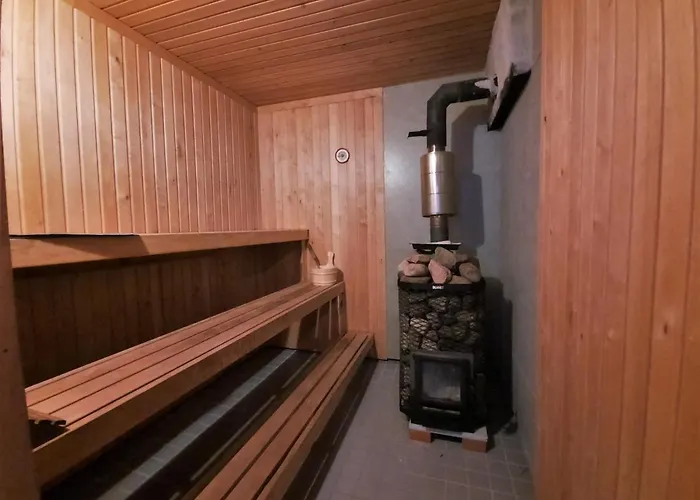 Magnushof Kulalistemaja Suuremoisa (Laanemaa)